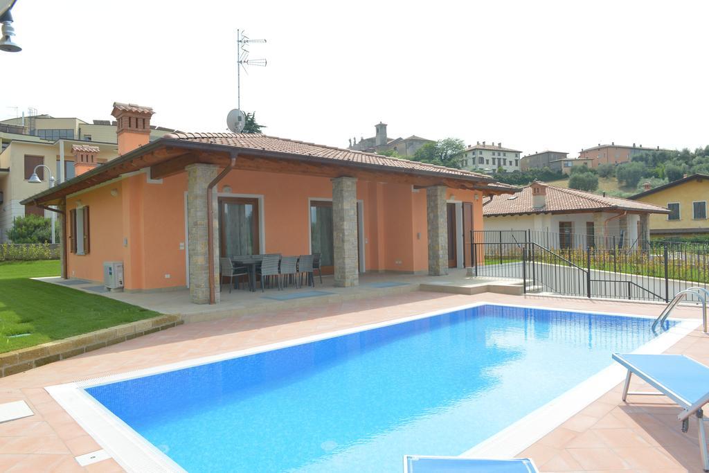 Villa Artemia 마네르바 델 가르다 객실 사진
