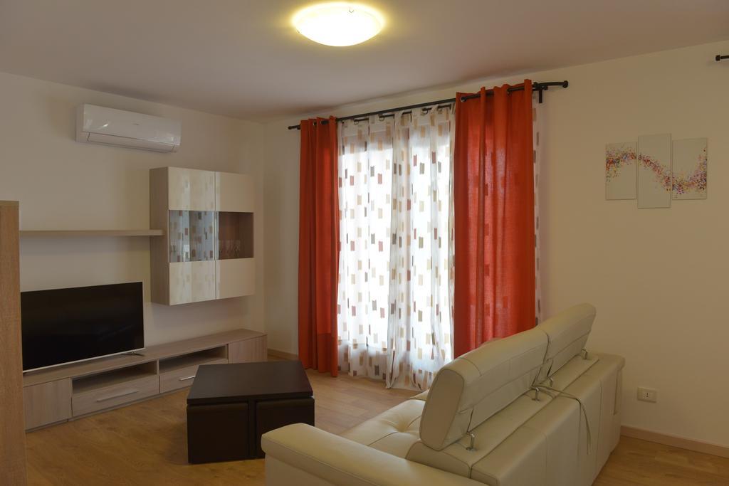 Villa Artemia 마네르바 델 가르다 객실 사진