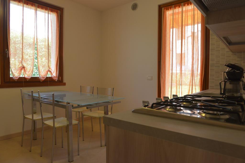 Villa Artemia 마네르바 델 가르다 객실 사진